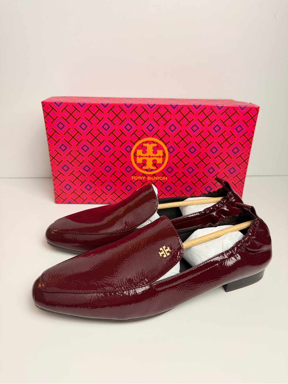 Tory‎ Burch Kira 20mm Elastic Loafer Softy Naplak Patent Royal Burgundy Size 8.5 - Picture 3 of 11